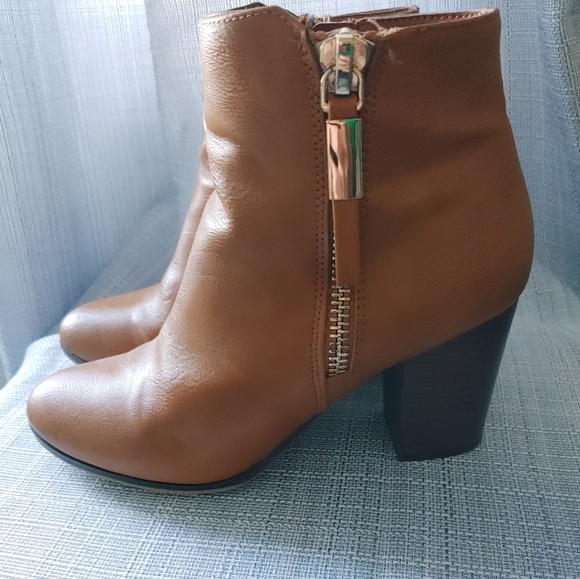 Joe Fresh Ankle Boots Women's Size 8 - Picture 3 of 10